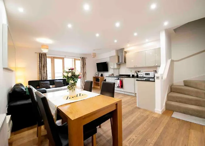Oxford Citycentertrainstation Two Bedroomapartment